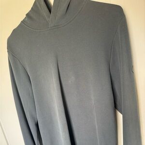 Vuori Mens Medium Hoodie Pullover